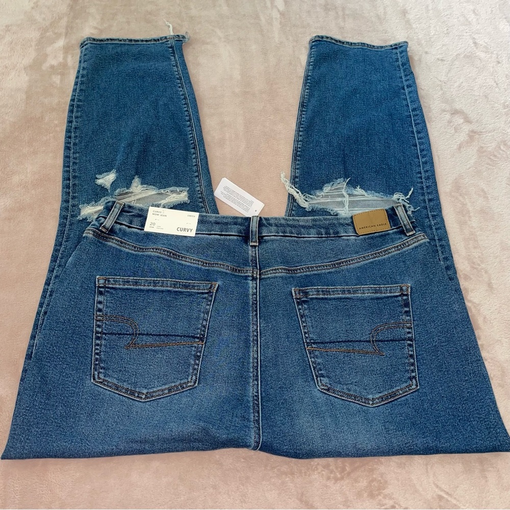 American Eagle distressed curvy mom jean size 20 long